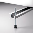 Support bars for adjustable feet usable on bathtubs without frame